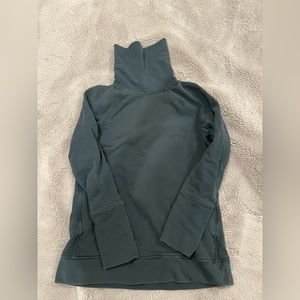 Green Lululemon sweater